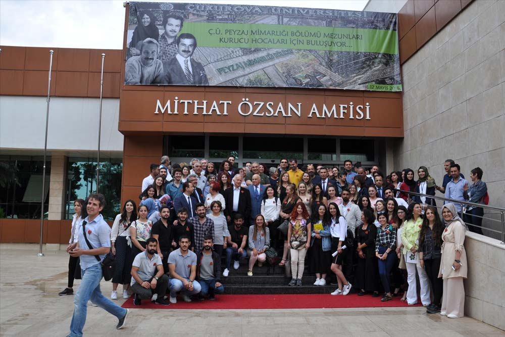 EMEKLİ ÖĞRETİM ÜYELERİ İLE BULUŞMA